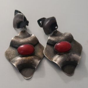Elegant Vintage Tarnishrd Silver Finish Clip On Earrings 3"